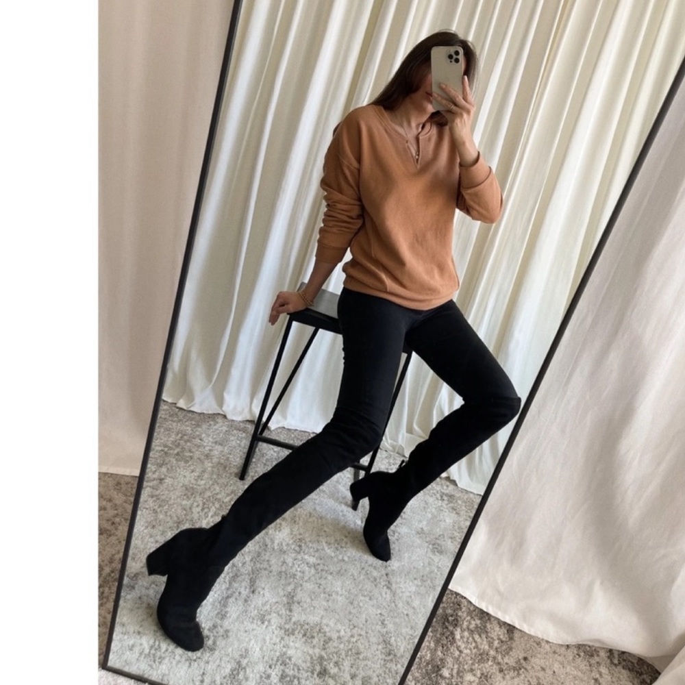 Elly pullover in Carmel